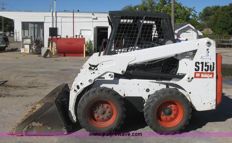 image for item H9491 2010 Bobcat S150 skid steer