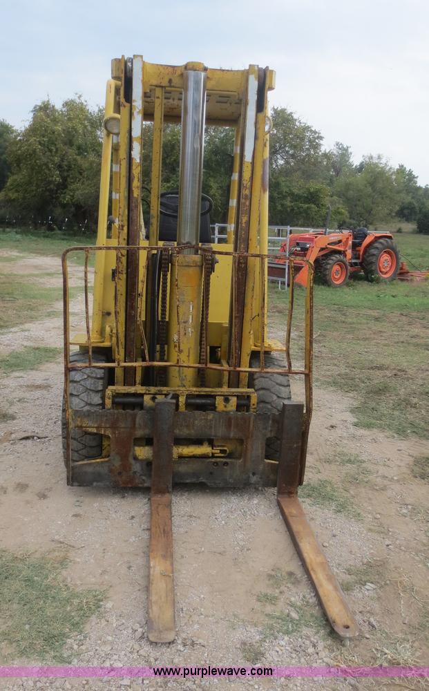 image for item I2204 Caterpillar V60B forklift