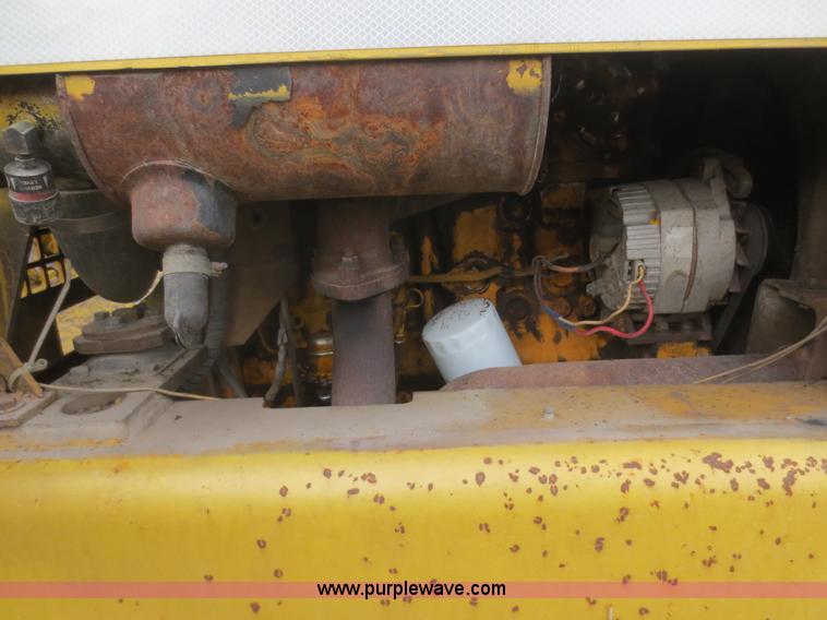 image for item I2204 Caterpillar V60B forklift