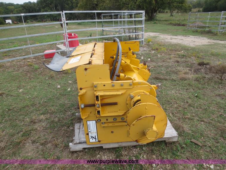 image for item I2206 Gomaco sectionalized trimmer head