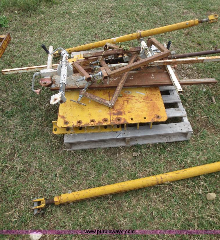 image for item I2208 Gomaco Jersey barrier mold