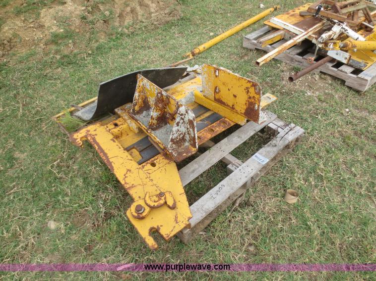 image for item I2208 Gomaco Jersey barrier mold