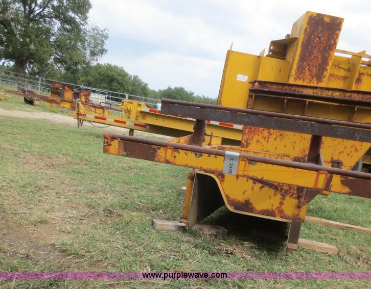 image for item I2209 24"W curb and gutter mold