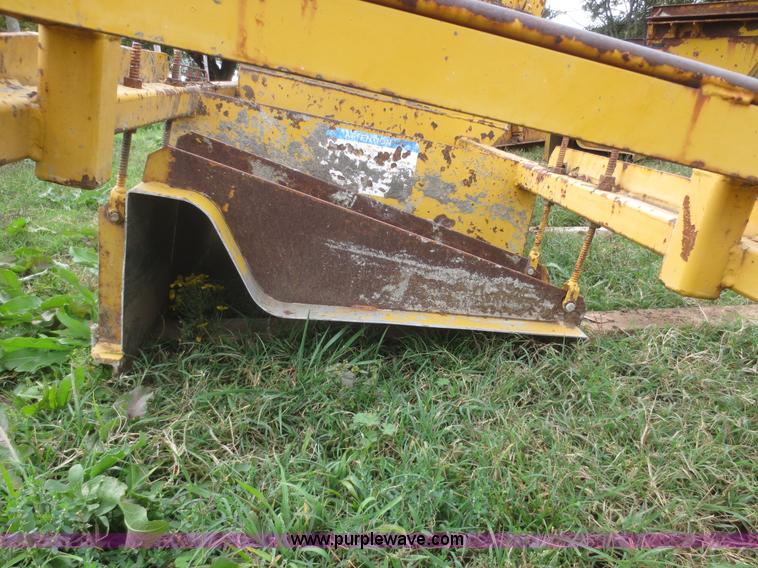 image for item I2209 24"W curb and gutter mold