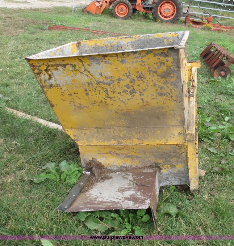 image for item I2209 24"W curb and gutter mold