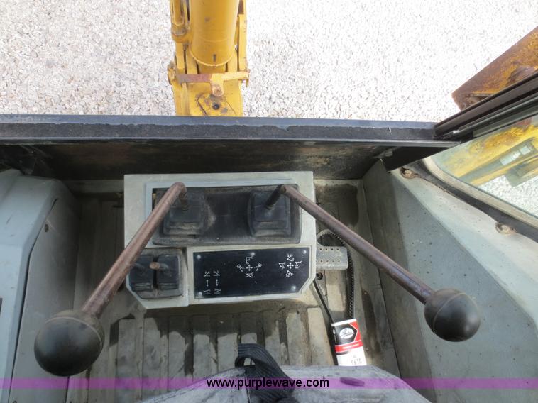 image for item I2210 1995 Caterpillar 416B backhoe