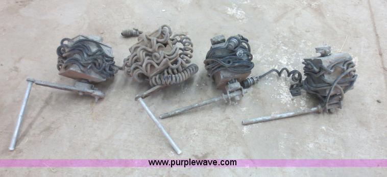 image for item I2211 1993 Gomaco GT6300 curb and gutter machine