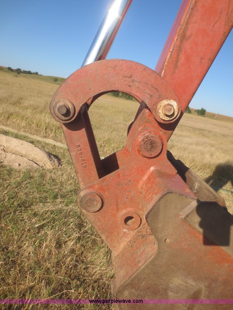 image for item I2212 2003 Ditch Witch RT70M trencher