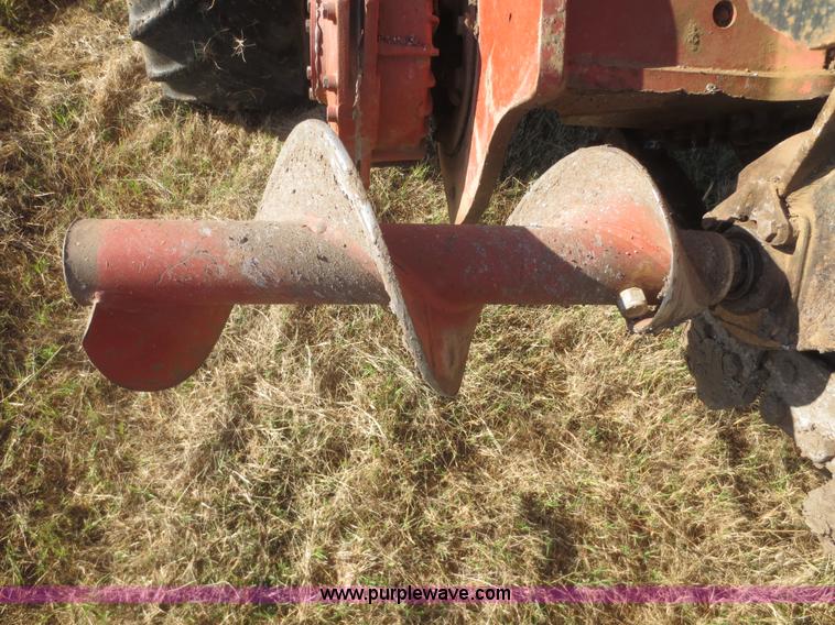 image for item I2212 2003 Ditch Witch RT70M trencher