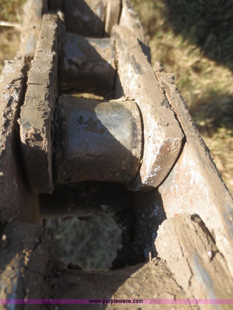 image for item I2212 2003 Ditch Witch RT70M trencher