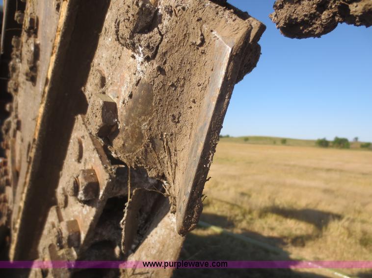 image for item I2212 2003 Ditch Witch RT70M trencher