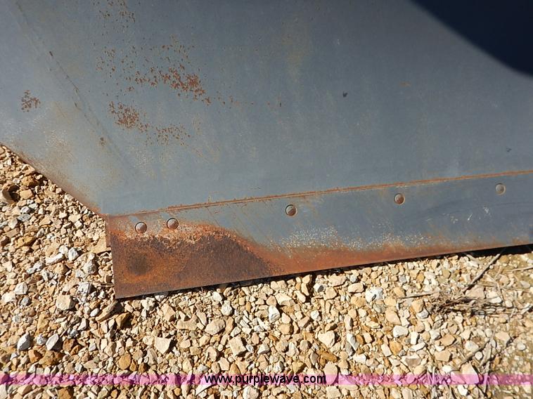 image for item I5378 Henke V snow plow