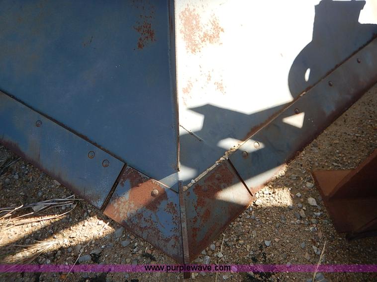 image for item I5379 Henke V snow plow