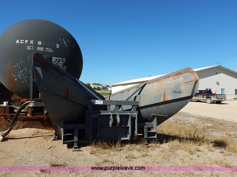 image for item I5379 Henke V snow plow