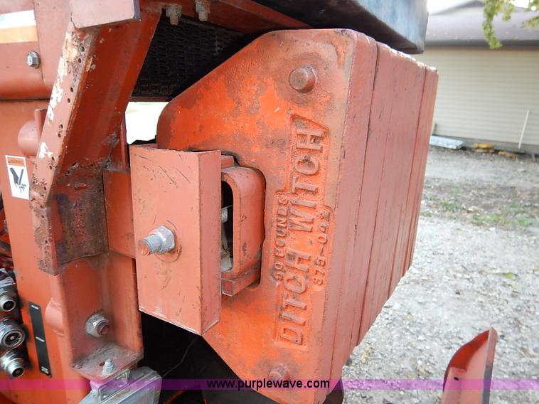image for item I5395 Ditch Witch 6510 rock saw trencher