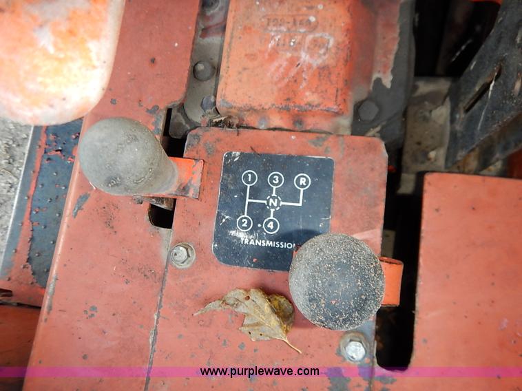 image for item I5395 Ditch Witch 6510 rock saw trencher