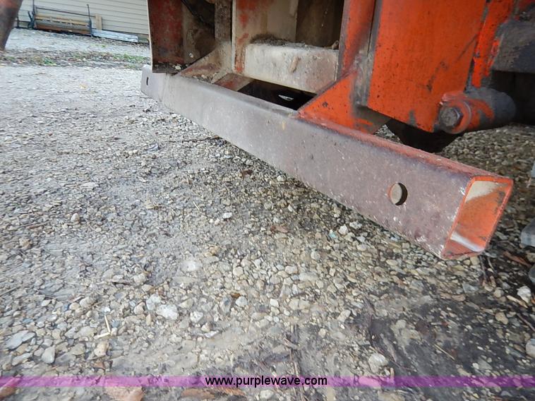 image for item I5395 Ditch Witch 6510 rock saw trencher