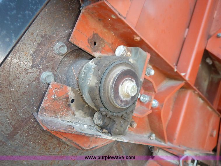 image for item I5395 Ditch Witch 6510 rock saw trencher