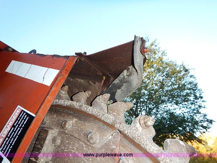 image for item I5395 Ditch Witch 6510 rock saw trencher