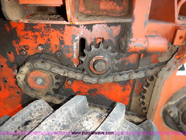 image for item I5395 Ditch Witch 6510 rock saw trencher