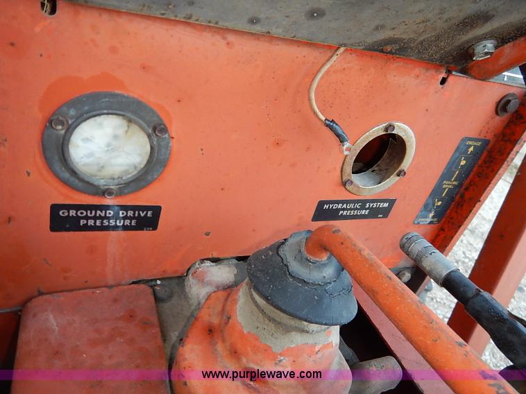 image for item I5395 Ditch Witch 6510 rock saw trencher