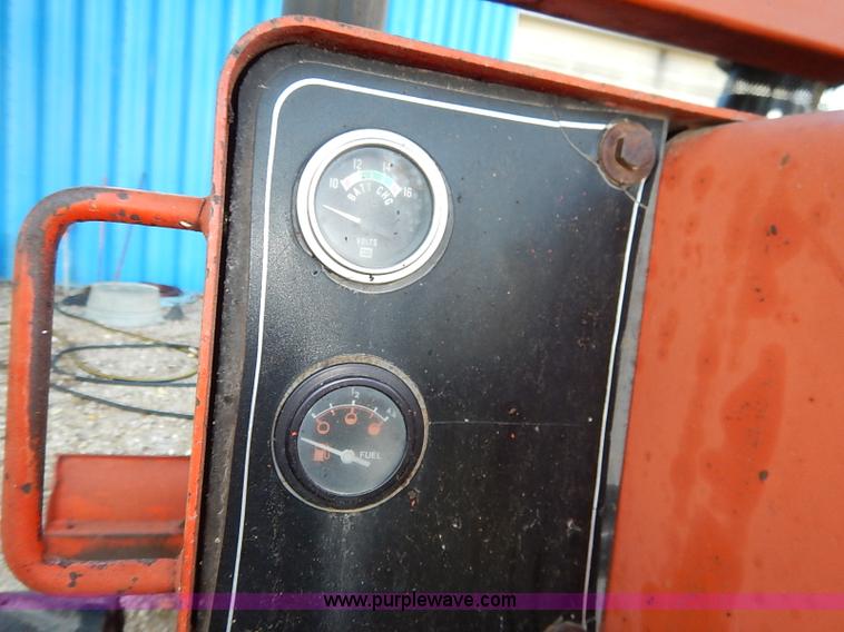 image for item I5395 Ditch Witch 6510 rock saw trencher