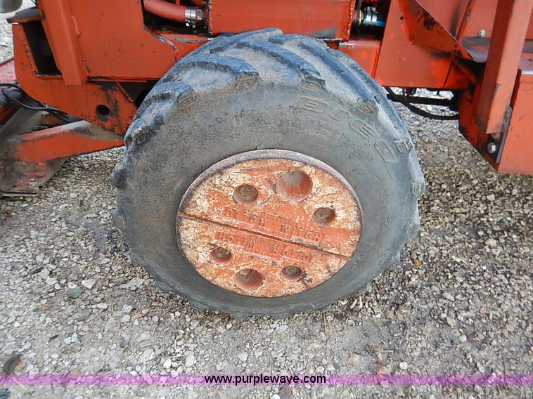 image for item I5395 Ditch Witch 6510 rock saw trencher