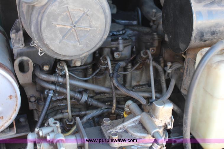 image for item I5878 2004 IHI 35N mini excavator