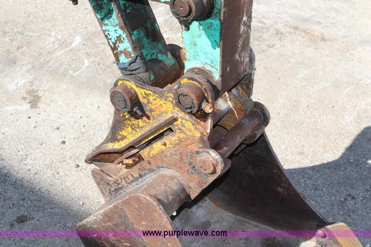 image for item I5878 2004 IHI 35N mini excavator