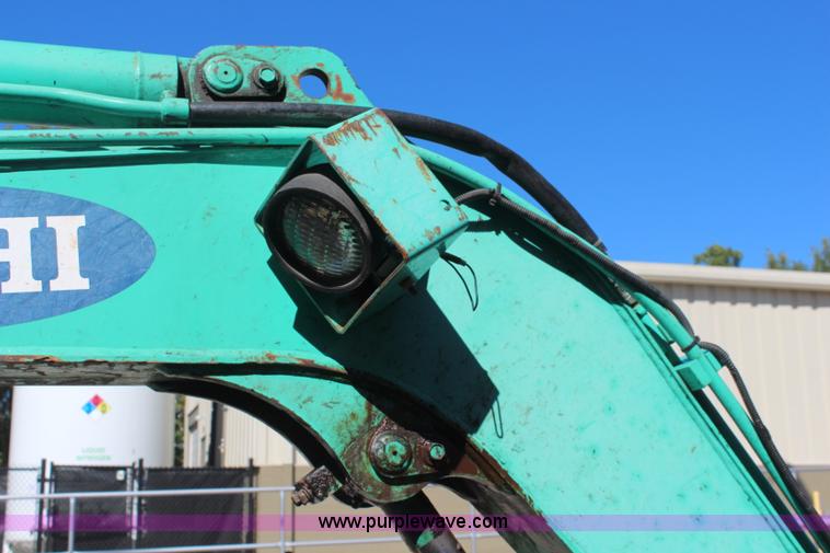image for item I5878 2004 IHI 35N mini excavator