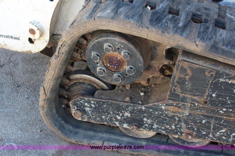 image for item I5879 2007 Bobcat T190 skid steer