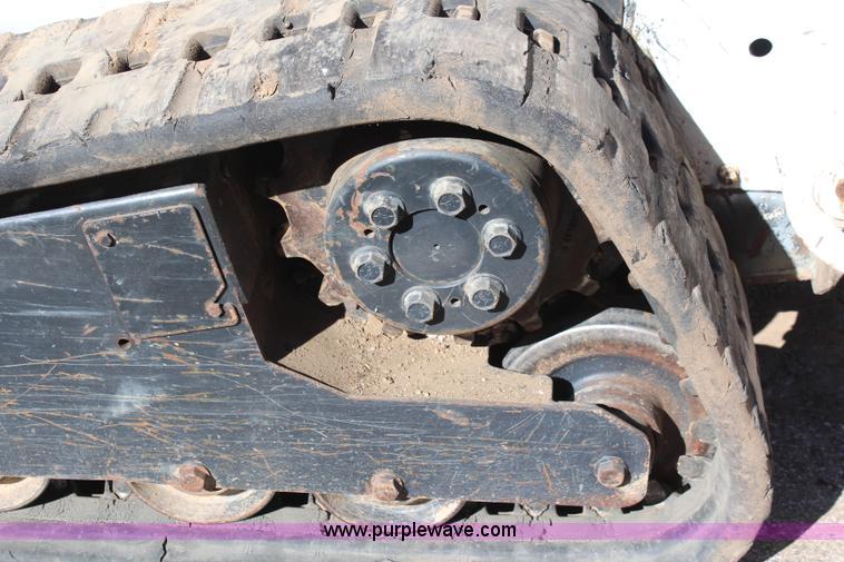 image for item I5879 2007 Bobcat T190 skid steer