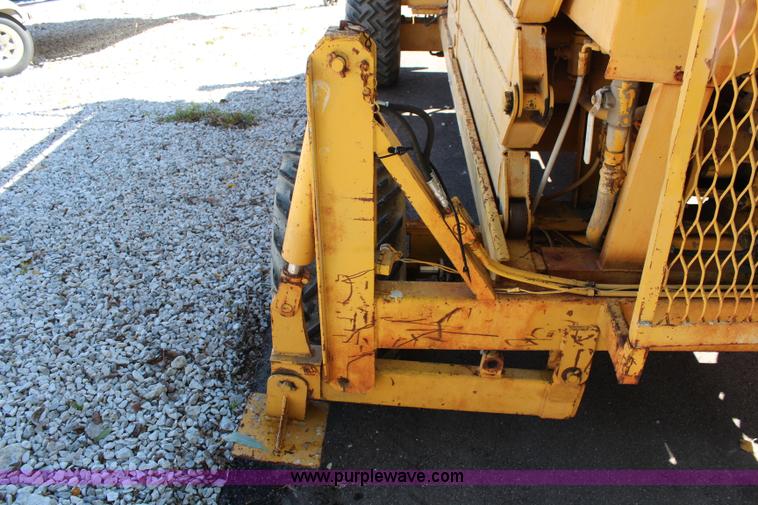 image for item I5881 Simon RT3715 scissor lift