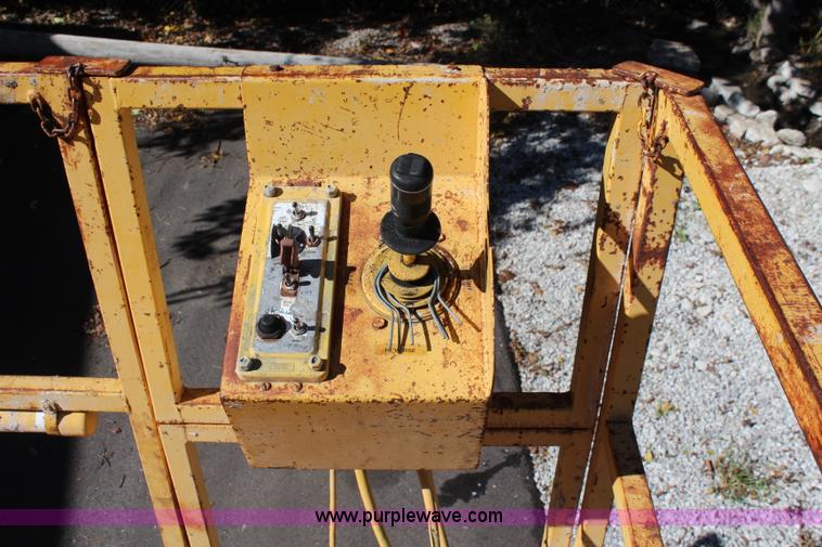 image for item I5881 Simon RT3715 scissor lift