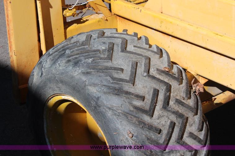 image for item I5881 Simon RT3715 scissor lift