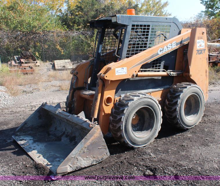 image for item I5993 2003 Case 70XT skid steer