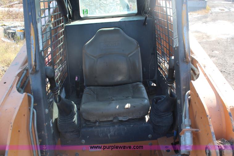 image for item I5993 2003 Case 70XT skid steer