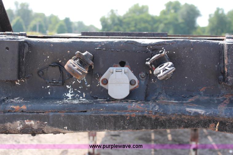 image for item J2242 1973 Fruehauf flatbed trailer