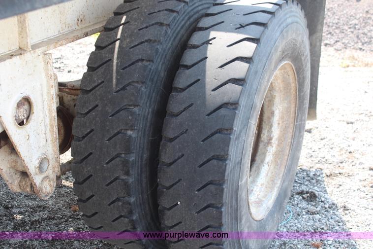 image for item J2242 1973 Fruehauf flatbed trailer