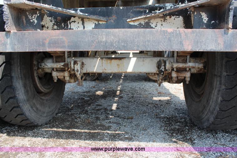 image for item J2242 1973 Fruehauf flatbed trailer