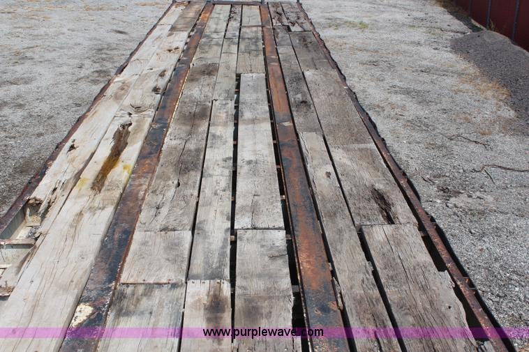 image for item J2242 1973 Fruehauf flatbed trailer