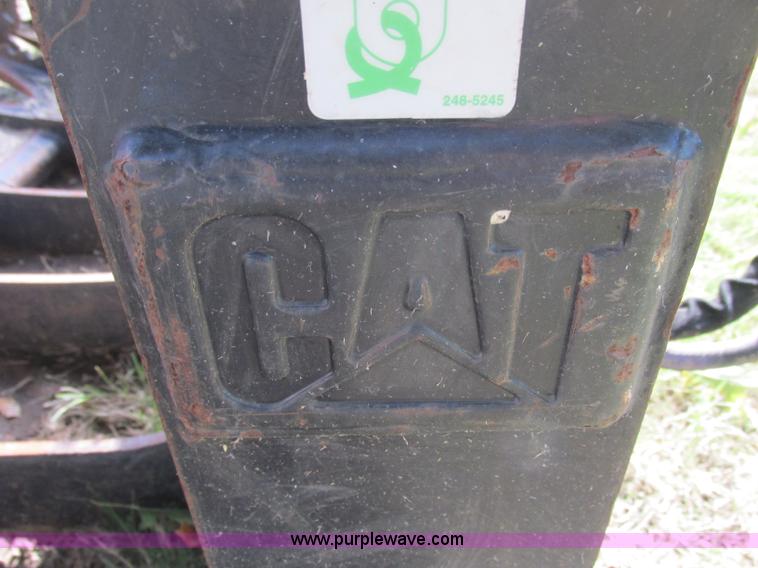 image for item J2404 Caterpillar 2869300 skid steer grapple bucket