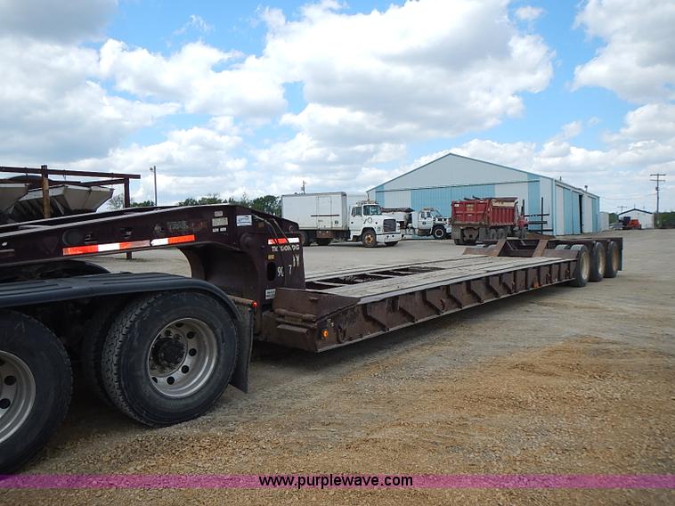 image for item J3199 1995 Trail King lowboy trailer