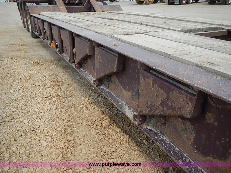 image for item J3199 1995 Trail King lowboy trailer