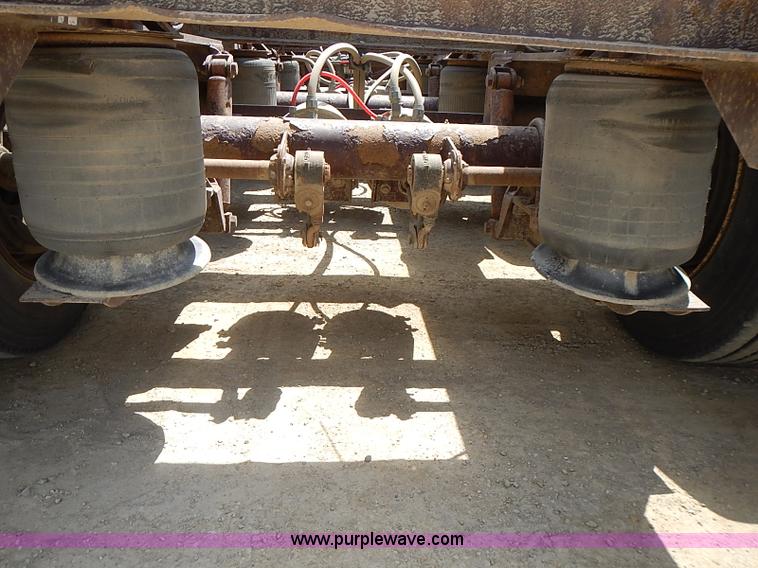 image for item J3199 1995 Trail King lowboy trailer