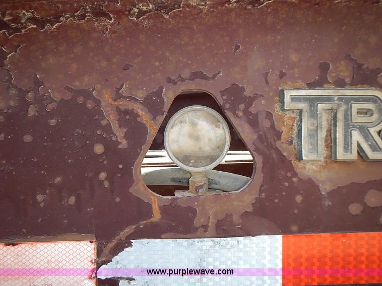 image for item J3199 1995 Trail King lowboy trailer