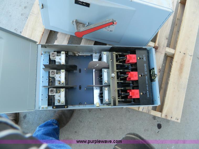 image for item AQ9414 (3) Buzz panels