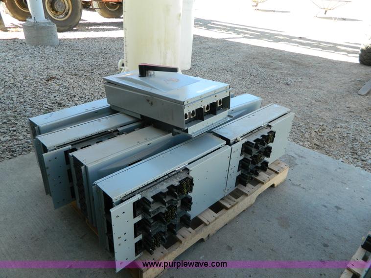 image for item AQ9415 (9) Buzz panels