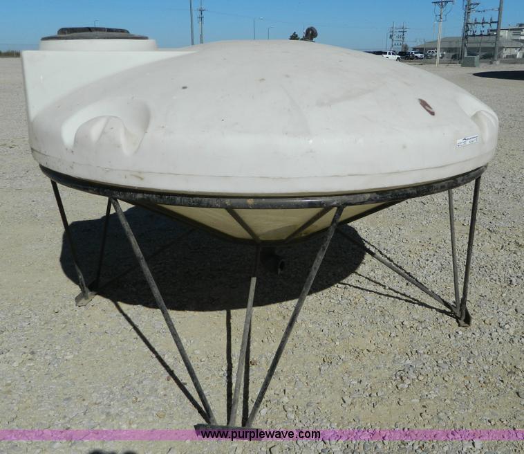 image for item AQ9417 300 gallon cone tank