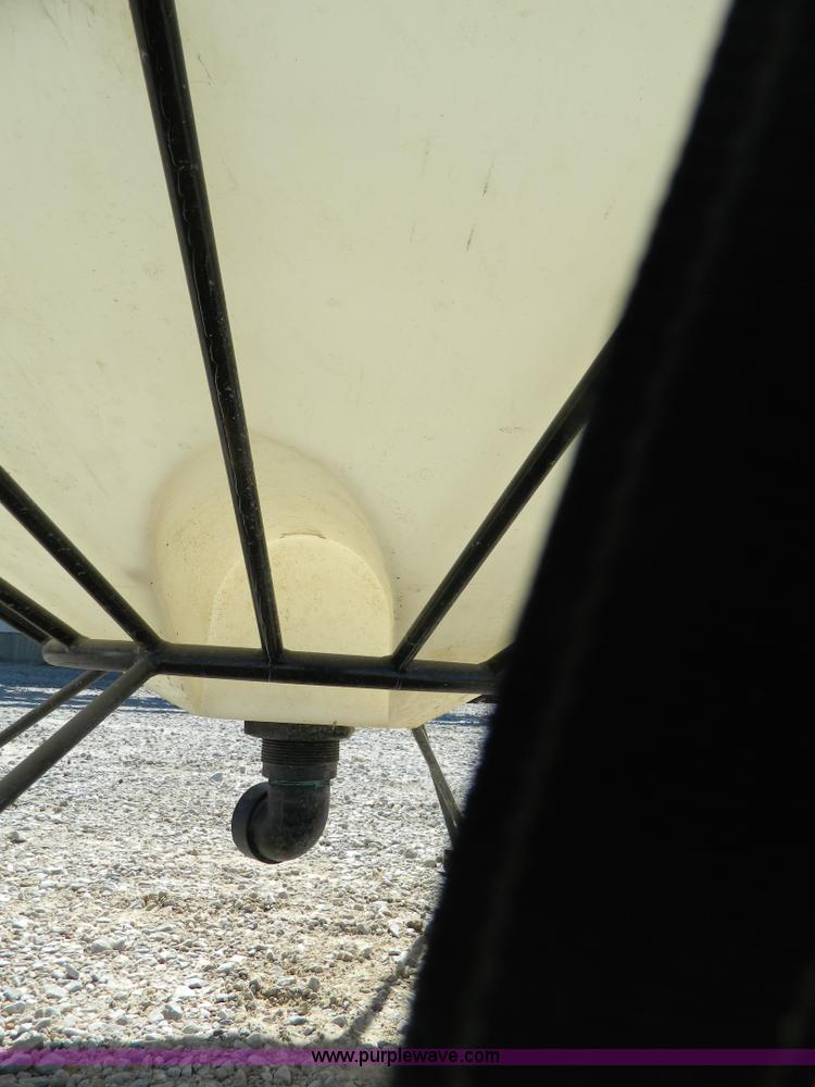 image for item AQ9417 300 gallon cone tank